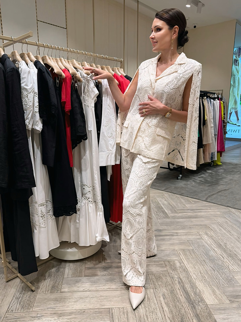 Вдохновляйтесь и примеряйте элегантные образы от FashionStore!