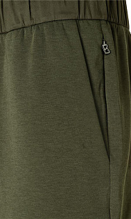 Спортивные шорты