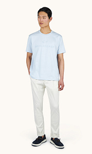 Футболка с вышивкой