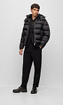 HUGO BOSS: Стеганая куртка