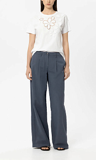 Футболка с вышивкой