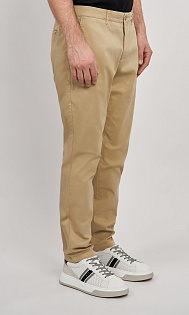 Брюки чинос