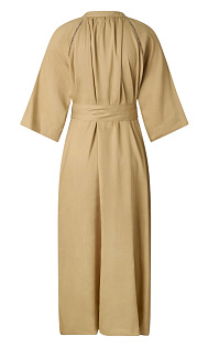 Платье из льна