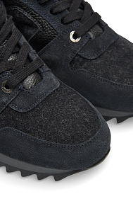 Кроссовки с мехом