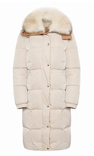 Пальто с мехом