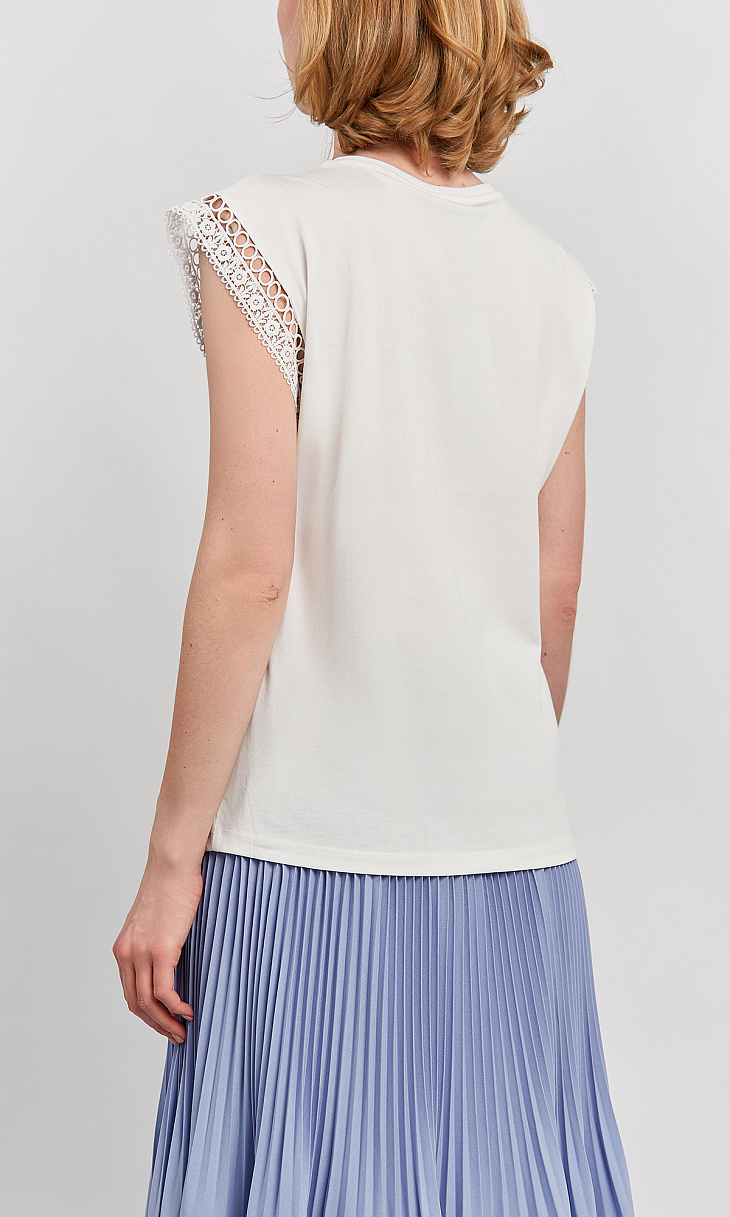 TWINSET: Футболка с кружевом