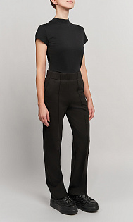 Брюки со стрелками