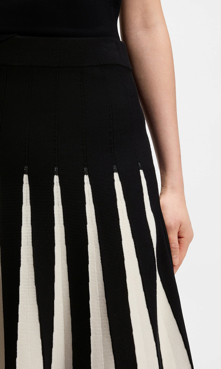 HUGO BOSS: Трикотажная юбка