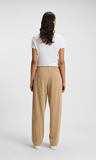 Брюки в спортивном стиле