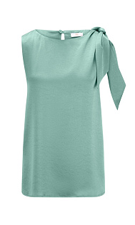 Блуза с бантом