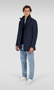 Куртка с воротником-стойкой