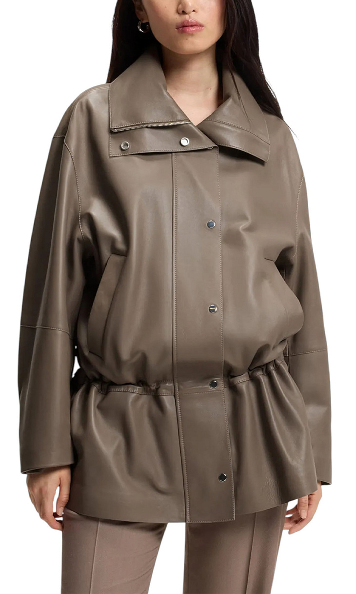 HUGO BOSS: Кожаная куртка