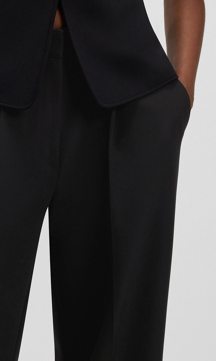 HUGO BOSS: Широкие брюки