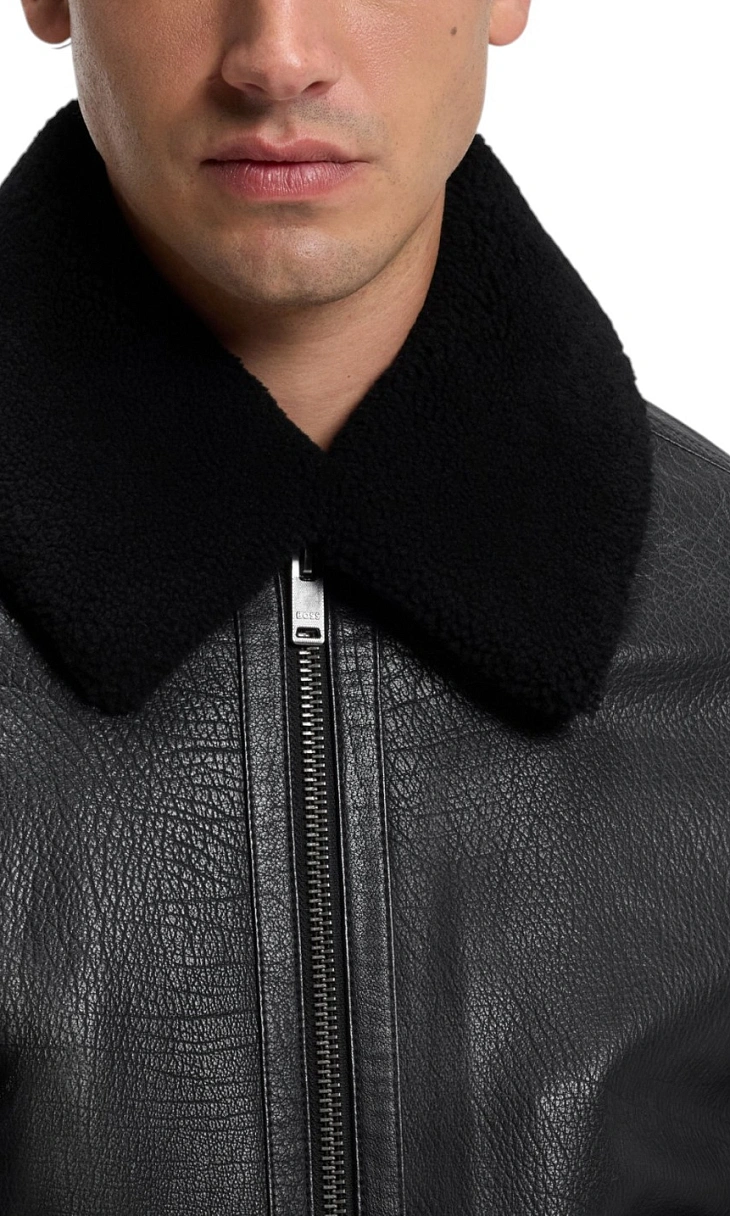 HUGO BOSS: Куртка из кожи
