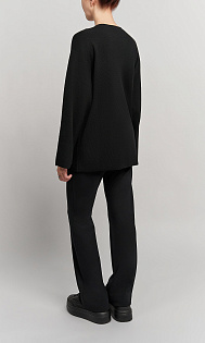 Пуловер из шерсти