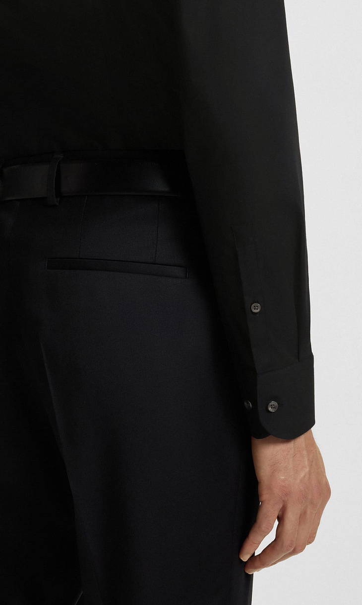 HUGO BOSS: Приталенная рубашка