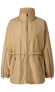 Легкая куртка