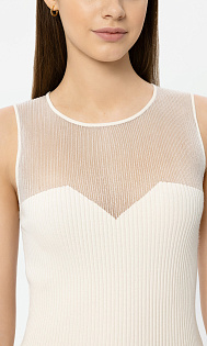 Топ с прозрачной вставкой