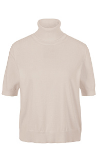 Пуловер с высоким воротником