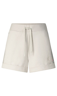 Спортивные шорты