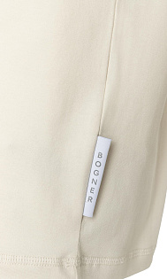 Футболка с логотипом