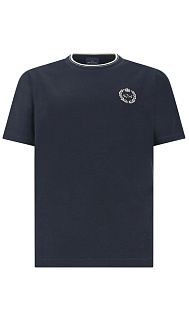 Футболка с вышивкой