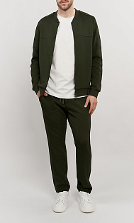 Спортивная куртка