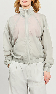 Легкая куртка