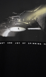 Футболка с принтом