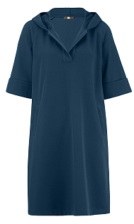 Платье с капюшоном