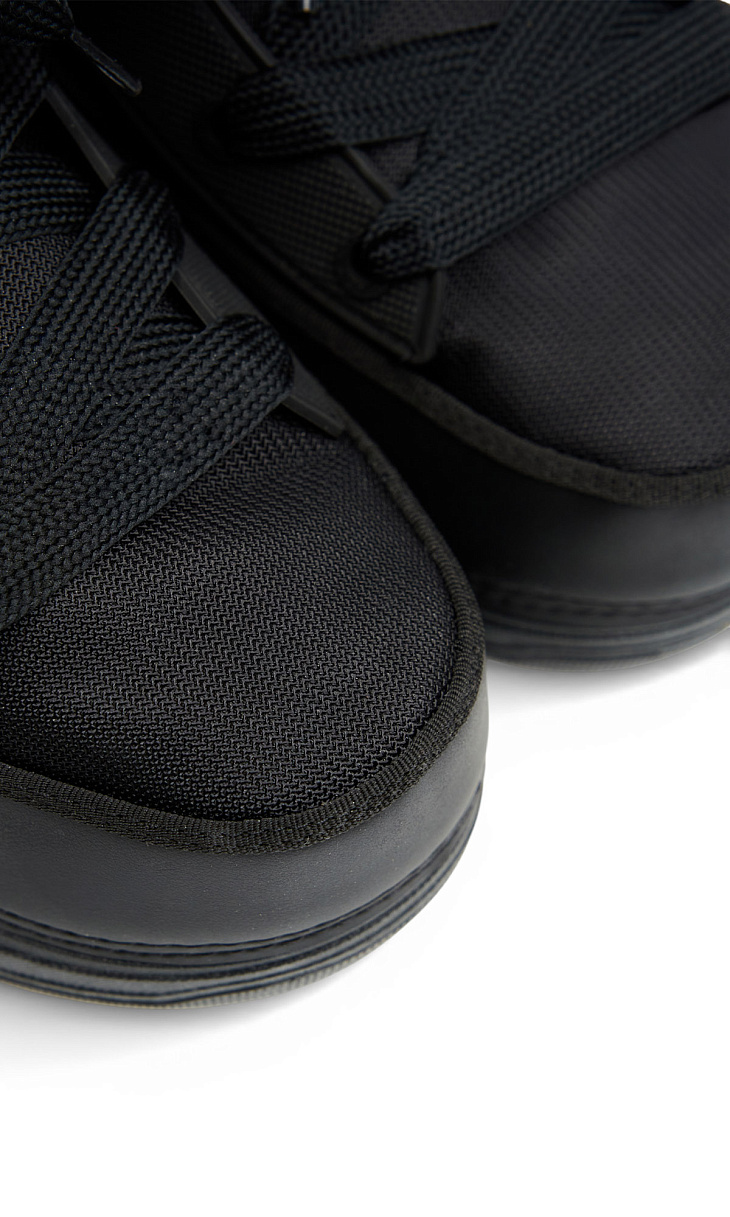 Bogner: Мунбуты на шнуровке