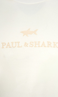 Футболка с вышивкой