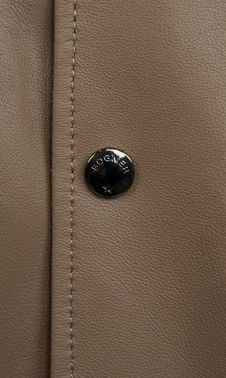 BOGNER: Кожаная рубашка