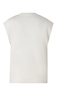 Футболка с вышивкой