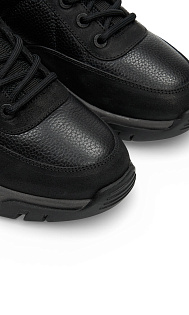 Кроссовки с мехом