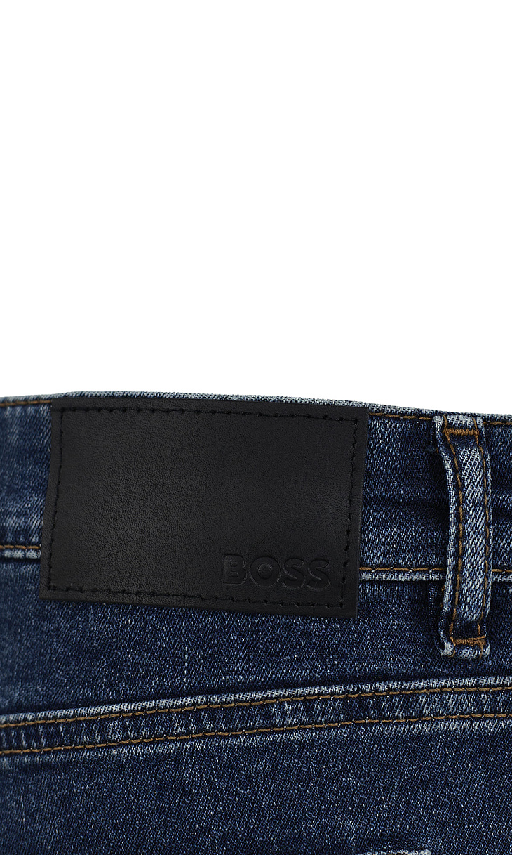 HUGO BOSS: Прямые джинсы