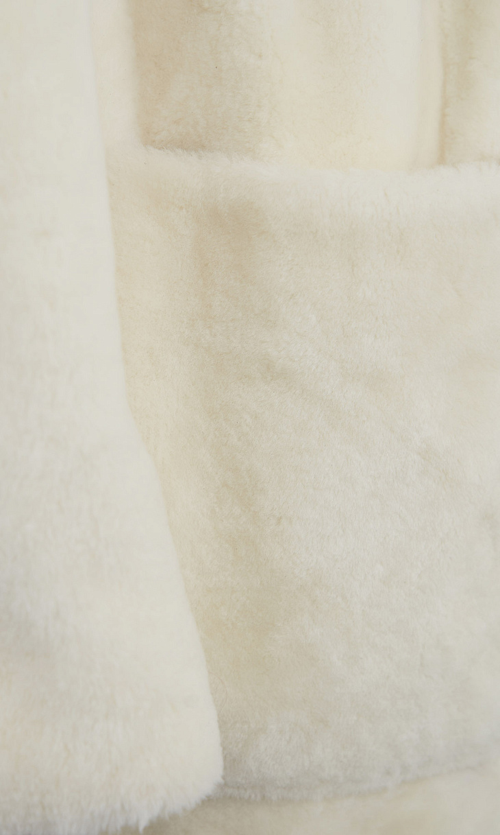 MARION FASHION: Шуба с поясом