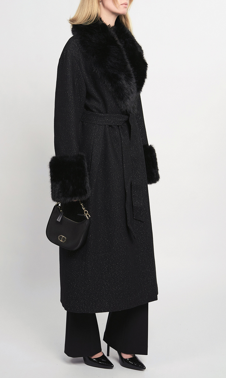 TWINSET: Пальто с искусственным мехом