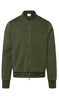 Спортивная куртка