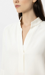 Блуза с укороченными рукавами