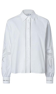 Рубашка с вышивкой