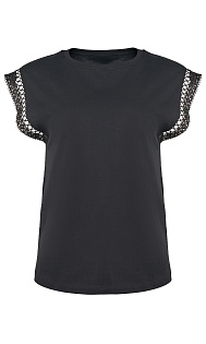 Футболка с кружевом