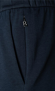 Спортивные шорты