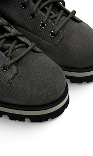 Ботинки из замши и шерсти