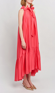 Длинное платье с оборками