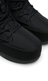 Мунбуты на шнуровке