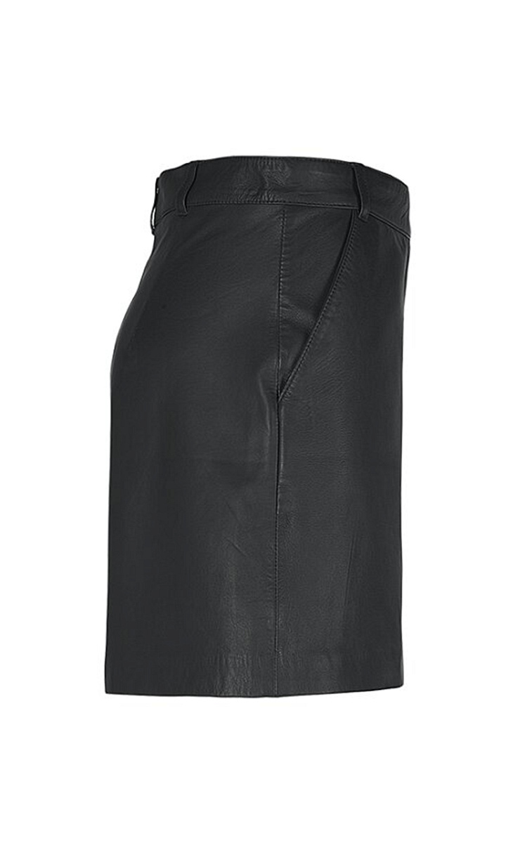 RIANI: Шорты из кожи