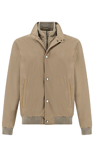 Куртка на молнии