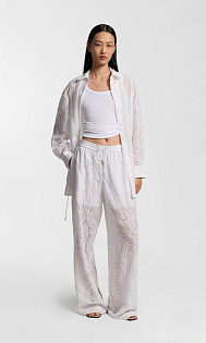 Блуза с вышивкой