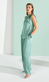 Блуза с бантом